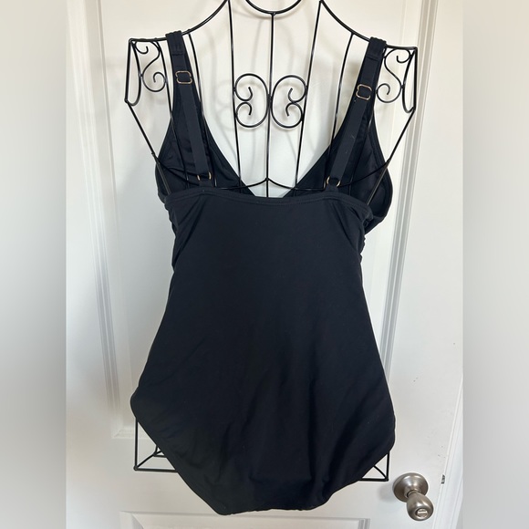 MICHAEL MiCHAEL KORS One Piece - Picture 13 of 15